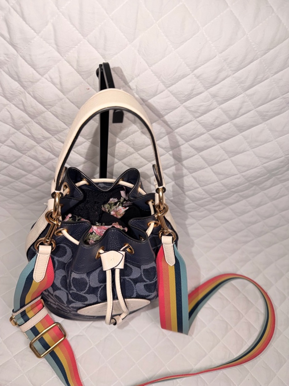 Coach Dempsey Bucket & Drawstring Blue Leather - Picture 6 of 13
